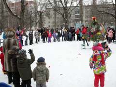 Новогодние мероприятия проходят в районах Воронежа