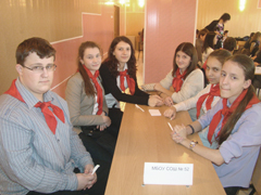 В Железнодорожном районе отобрали участников городского этапа игры «Что? Где? Когда?»