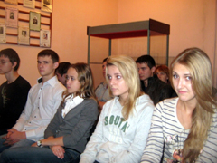 «Моим стихам, как драгоценным винам, настанет свой черед»