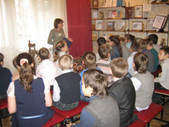 23 октября в библиотеке семейного чтения №39 им.А. Н.Корольковой прошел урок истории для учащихся 3 «А» класса МБОУ СОШ №79 «Жизнь, как сказка», посвященный празднованию 120-летия со дня рождения Анны Николаевны Корольковой 