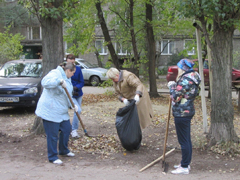 В районах Воронежа проходят мероприятия месячника благоустройства