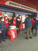 В Железнодорожном районе волонтеры организовали безвозмездную выдачу защитных масок