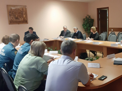 В Коминтерновском районе обсудили меры пожарной безопасности и алгоритм действий в чрезвычайных ситуациях