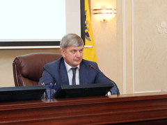 Александр Гусев: «Штрафы с нарушителей административного законодательства должны взиматься в полной мере»