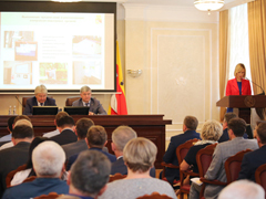 Глава города Александр Гусев провёл очередное планёрное совещание