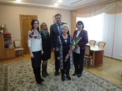 В Железнодорожном районе чествуют общественного активиста Тамару Жигун