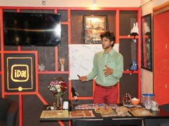 Платоновка на выезде: Хлебная вечеринка в кафе iDa