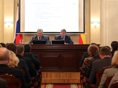 Александр Гусев провёл планёрное совещание