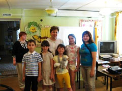 Эстафета семейных традиций «Мне нужна моя семья: мама, папа, брат и я» прошла в библиотеке семейного чтения №22 им. И.А. Бунина