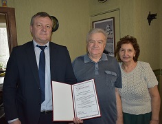 Почетного жителя Центрального района Виктора Муратова поздравили с 75-летним юбилеем Почетного жителя Центрального района Виктора Муратова поздравили с 75-летним юбилеем
