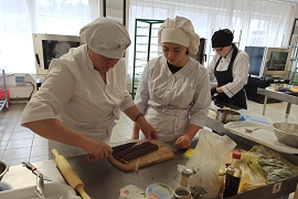 В Коминтерновском районе прошел региональный конкурс – фестиваль «Всемирный день пельменя» В Коминтерновском районе прошел региональный конкурс – фестиваль «Всемирный день пельменя»