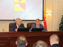 Мэр Александр Гусев провел еженедельное планерное совещание