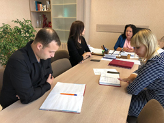 В Коминтерновском районе ищут пути решения борьбы с незаконной торговлей и алкоголем В Коминтерновском районе ищут пути решения борьбы с незаконной торговлей и алкоголем