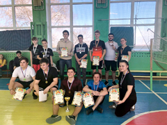 В Ленинском районе прошли соревнования по бадминтону среди учащихся общеобразовательных учреждений