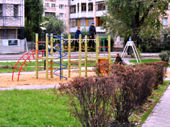 В районах города продолжается месячник по благоустройству В районах города продолжается месячник по благоустройству