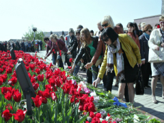 В Ленинском районе прошла торжественная церемония, посвященная 71-й годовщине Победы в Великой Отечественной войне В Ленинском районе прошла торжественная церемония, посвященная 71-й годовщине Победы в Великой Отечественной войне