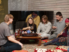 3 ноября, в канун Дня народного единства, в Городском Дворце культуры (ул. 9 января, 108) в очередной раз состоится фестиваль искусств и традиций «Этноград». Напомним, мероприятие бесплатно для зрителей.