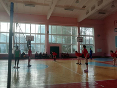 В Железнодорожном районе прошли соревнования по волейболу В Железнодорожном районе прошли соревнования по волейболу