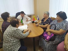 Руководитель управы Левобережного района Олег Копытин провел очередной прием граждан Руководитель управы Левобережного района Олег Копытин провел очередной прием граждан