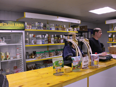 В Ленинском районе продолжают планомерно ликвидировать незаконную торговлю алкоголем