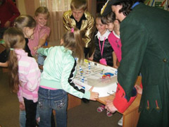 Шаги в историю